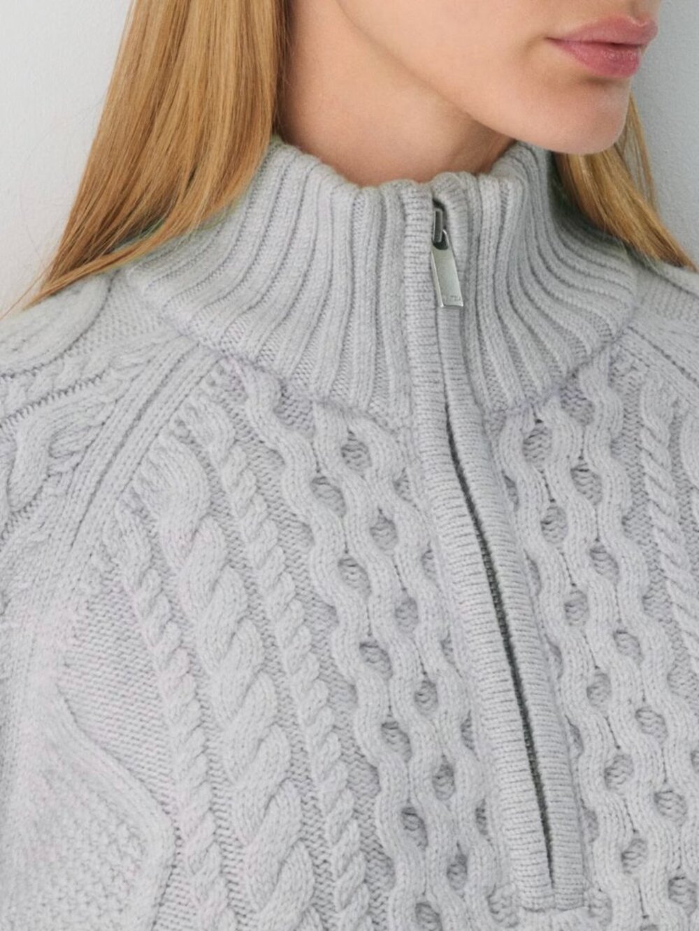 Aritzia Cable Knit Merino Wool Mastery 1/4 Zip Heather Chrome Size S - Picture 3 of 7